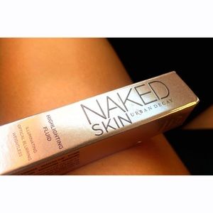 3/$15 NAKED SKIN Urban Decay: Highlighting (Aura)